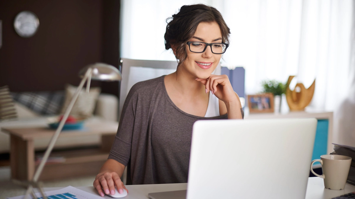 Como montar um ambiente de home office confortável?